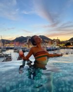 alissa violet (13).jpg