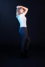 Taylor Swift (10).jpg